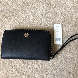 Tory Burch Wristlet